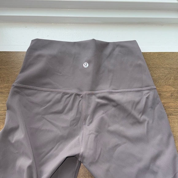 Lululemon Wunder Train Mesh Panel High-Rise Tight size 6 light Gray color - Picture 3 of 7